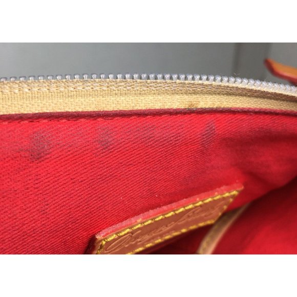 Dooney & Bourke Red and White Chevron Striped Leather Crossbody Shoulder Bag - Picture 10 of 12